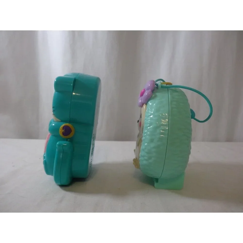 Polly Pocket Hedgehog Cafe Compact Playset  + Polly Pocket Otter Aquarium Compac